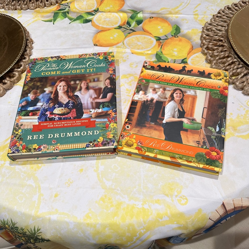 Pioneer Woman Come And Get It & Country Girl Cook Books! NEW!!! Book 📕 📕